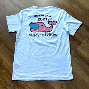 Vineyard Vines Wake Me Up In 2021 tshirt NWT